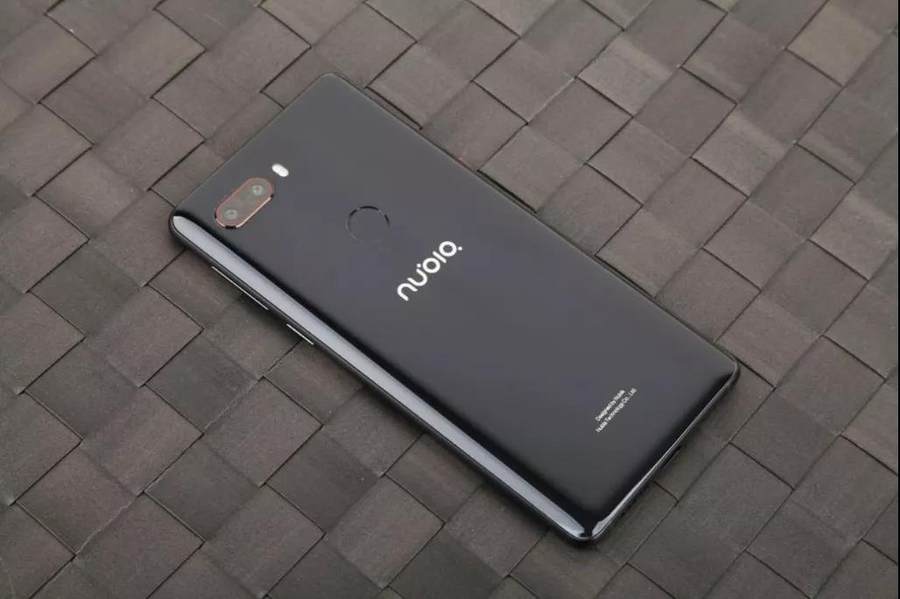 无边水滴屏,AI新旗舰,努比亚Z18强势来袭