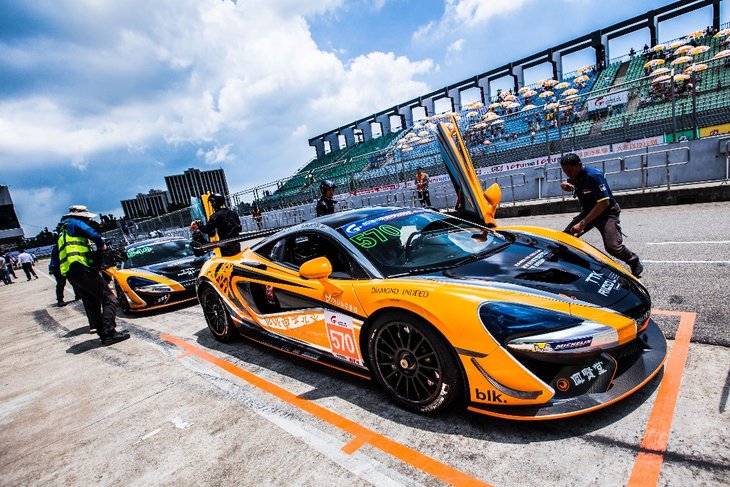 小牛迈凯伦车队合作款电动车将于8月22日发布