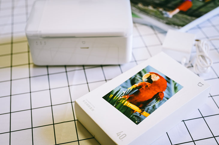 造型时尚简约使用很方便 小米米家照片打印机