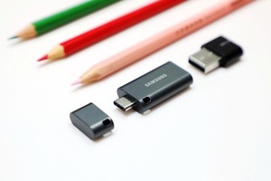 高速Type-C双接口！三星超大容量U盘图赏