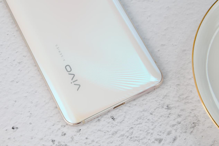 不可思议的美,vivo x27的设计如此用心,配置更是下了功夫