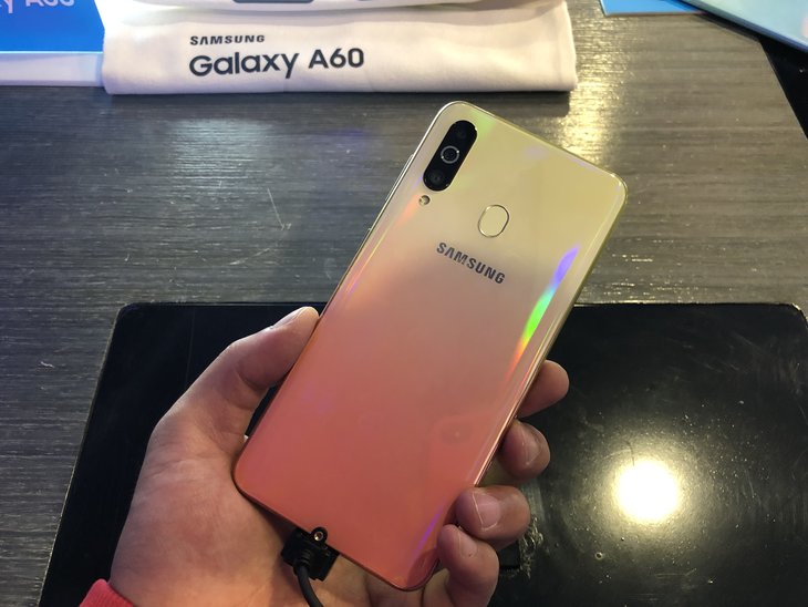 满满黑科技加持三星galaxya60元气版正式发布仅售1499元