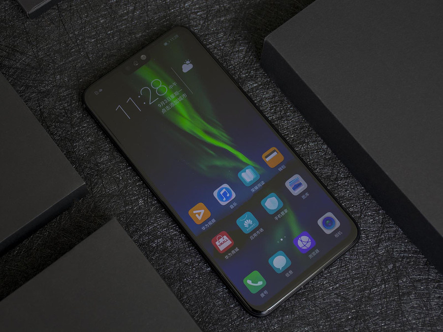 荣耀8X系列发布:超90%屏占比,售价1399起!