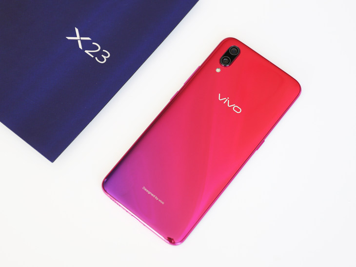 vivo X23评测：颜值高拍照好 极致体验颠覆想象