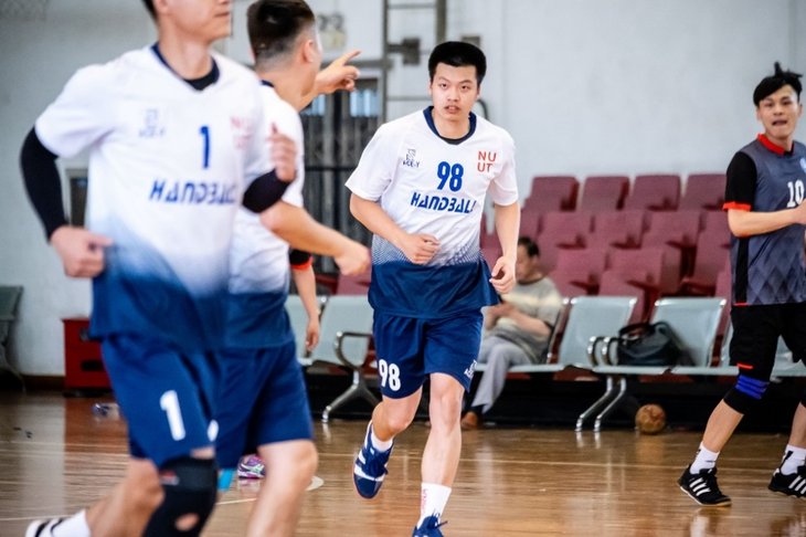 刷新对速度的认知 专业旗舰无反富士X