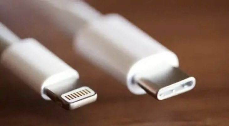 iPhone 12沿用闪电接口，或明年用Type-C