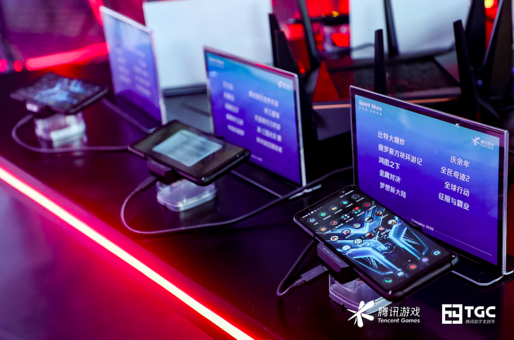 ROG游戏手机3引发玩家激情 CJ大会火爆现场实况