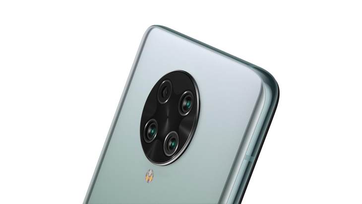 小米十周年大会 发布三个超大杯旗舰新品