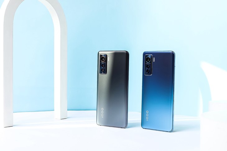 iQOO 5将于8月24日正式开售，3998元起