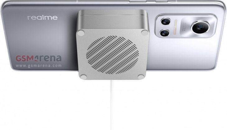realme  Flash官宣：安卓首款磁吸无线充电手机