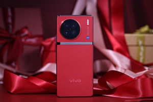 一体化镜头设计+天玑9200芯片 vivo X90手机外观图赏