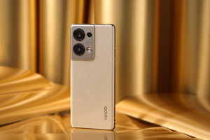 金丝琉璃工艺搭配超轻薄设计 OPPO Reno9 Pro+手机图赏