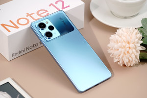 延续潮流小立边设计 Redmi Note 12 Pro极速版图赏