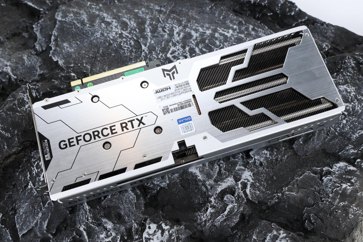 升级正当时，高性价比的影驰 GeForce RTX™ 4060 Ti 8G开箱评测