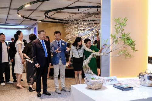 首届“智愈之境”特展惊艳亮相深圳时尚家居设计周，解锁未来家居生活