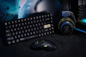 科幻感爆棚！雷柏机甲编码“警戒线S-07”外设桌搭全家桶图赏