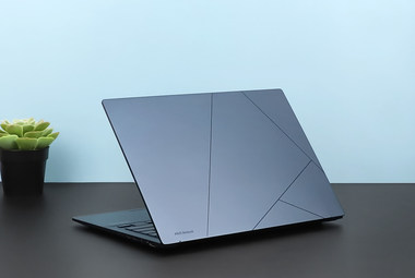 华硕灵耀14 Ultra轻薄本图赏