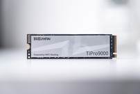 PCIe 4.0两倍速！致态TiPro9000评测：紧贴PCIe5.0上限狂飙