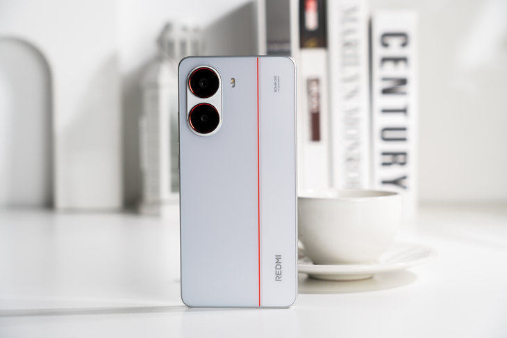 7410mAh+骁龙8s至尊 小米这款新机强到可怕开云体育平台(图3)