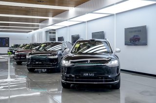 问界M9交付突破20万辆