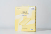 一贴即合 iPhone影像创作者必备单品 致态灵·潮流版移动固态硬盘体验