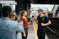森海塞尔教你如何在嘈杂环境中使用无线麦克风录制采访
