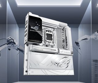 ROG CROSSHAIR X870E GLACIAL预约，纯白旗舰10499起