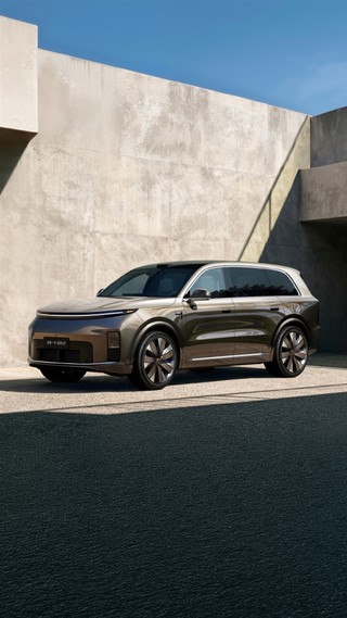 全新一代理想L9官宣！L9 Livis版本售价55.98万元