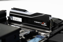 内存价格暴涨一点都不慌！7800X3D搭配单条24G D5内存装机万灵药