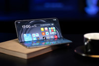 折叠屏办公天花板！OPPO Find N6把移动生产力拉到新高度