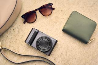 LUMIX ZS300紧凑型数码相机 玩转掌心，为每个瞬间而生