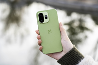 一加15T深度评测：松弛抹茶配色的「西装暴徒」