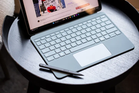 全球内存短缺致微软全系列 Surface 电脑大幅涨价，起售价最高上涨 500 美元