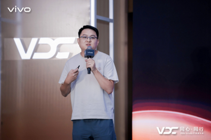 vivo自研蓝河操作系统4发布：迈向AgentOS的创新探索