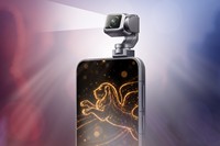 荣耀 Robot Phone 不只是会转头的手机，是台能自己构图的随身剧组