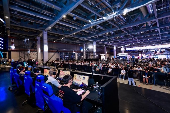 TCL华星全力助攻2024英特尔大师挑战赛沉浸至帧屏定战局(图2)