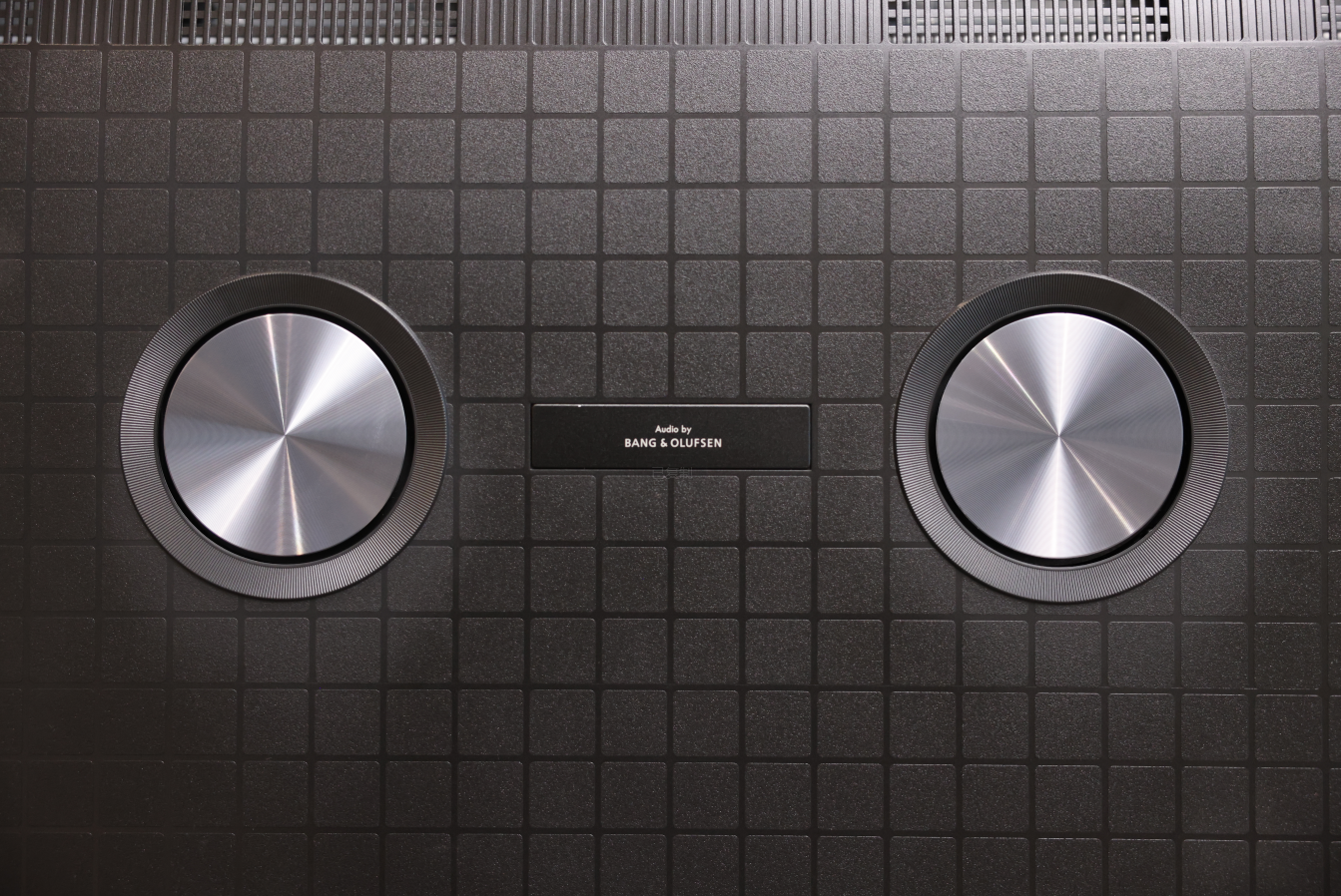 TCL年底大动作！Mini LED电视底层技术革新或将开启全新视界(图8)