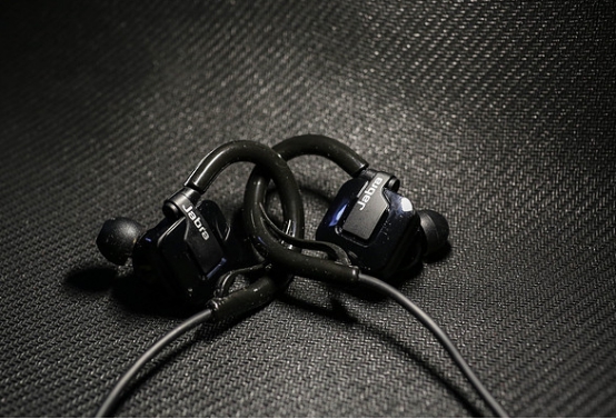 运动蓝牙耳机哪款好?2018四大性价比王牌耳机