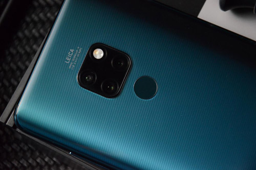 不愧为国产拍照手机第一梯队!华为Mate 20相机