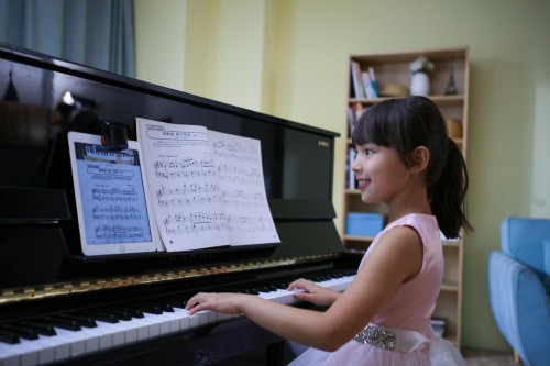 栉风沐雨,VIP陪练铁三角共创在线钢琴陪练行