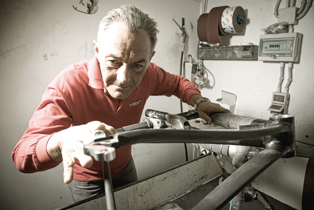 全球十大顶级户外运动品牌排行榜FRW辐轮王