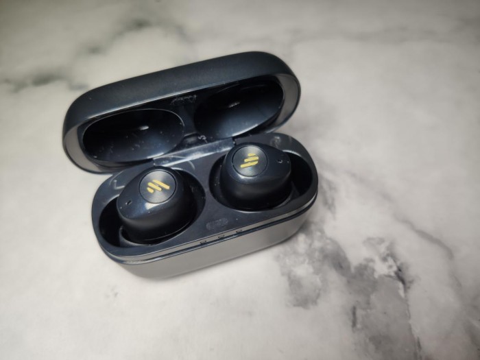 巅峰对决:jeet air plus与漫步者tws2蓝牙耳机谁更值得买?