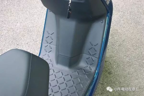 智能电动车小牛N1s，深化智慧两轮出行理念