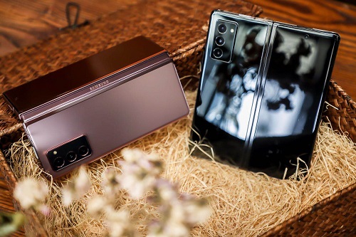 三星galaxy z fold2 5g在成都 讲述折叠屏手机的"宽与