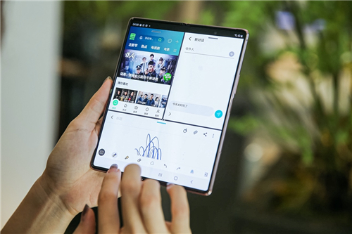 以极简主义致敬未来 三星Galaxy Z Fold2 5G引领生活风潮