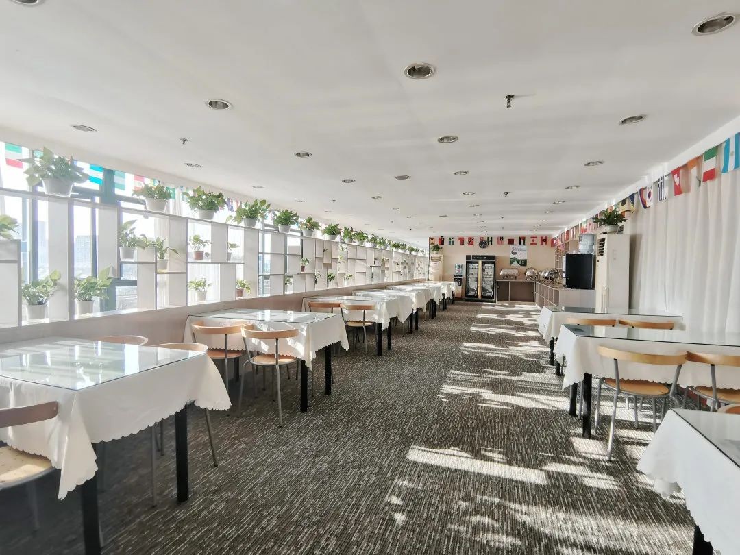 速8酒店老总_酒店房间图片(2)