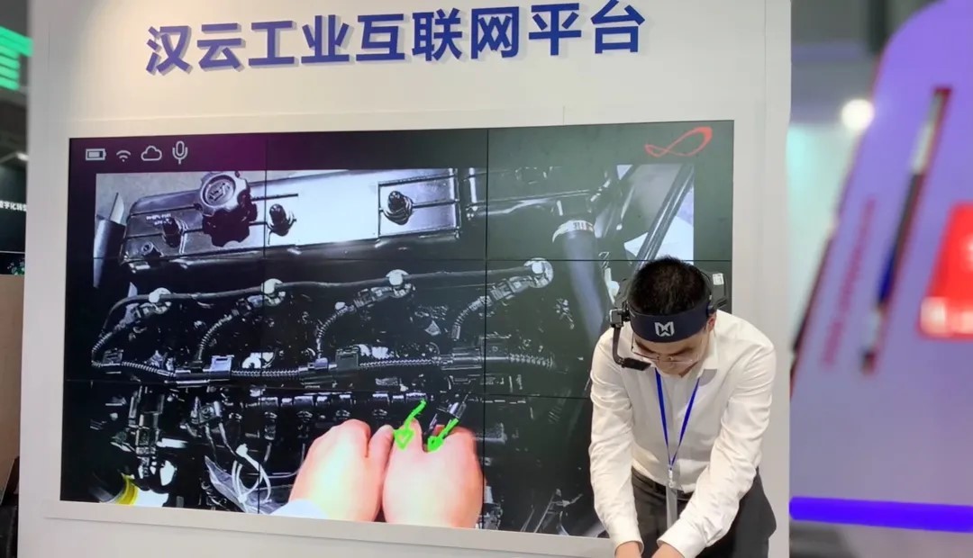 佳禾智能：公司与瑞欧威尔公司合作开发的工业级AR眼镜主要应用在汽车制造、巡检巡查、远程维修、医疗、危险品存储等领域(图1)