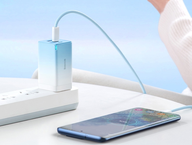 绿能慧充2023年年度董事会经营评述