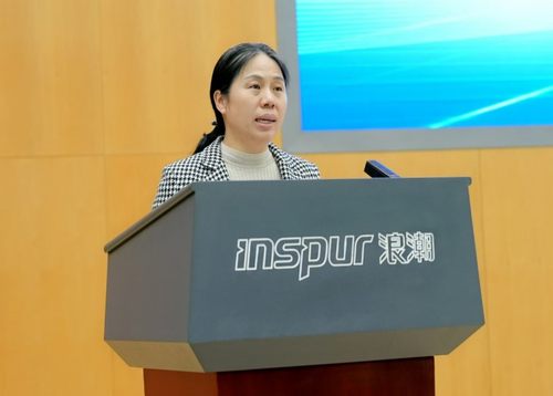“披荆斩棘如何打造新质生产力星空体育APP之刃” 中国电子高峰论坛成功召开(图4)