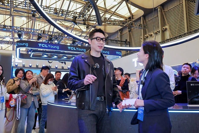TCL实业携多款创新新品亮相AWE2025全面展现智慧科技硬实力(图7)